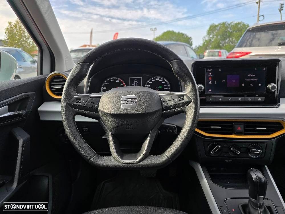 SEAT Arona - 9