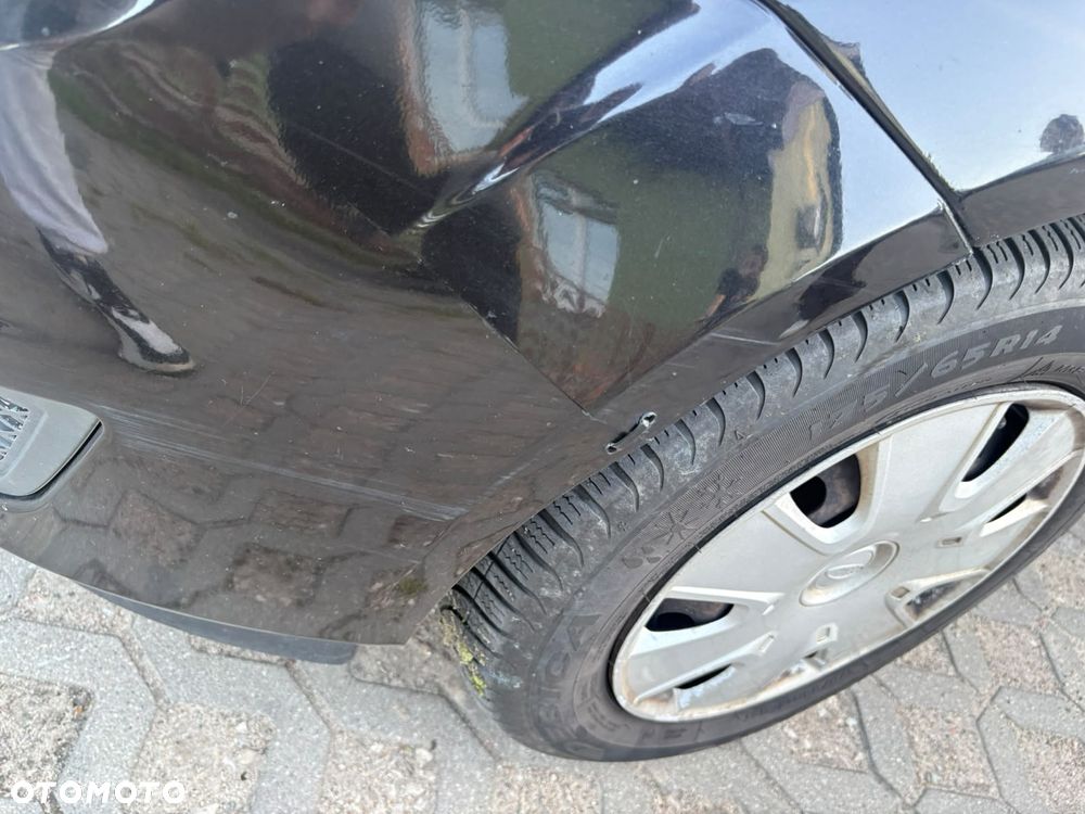 Ford Fiesta - 17