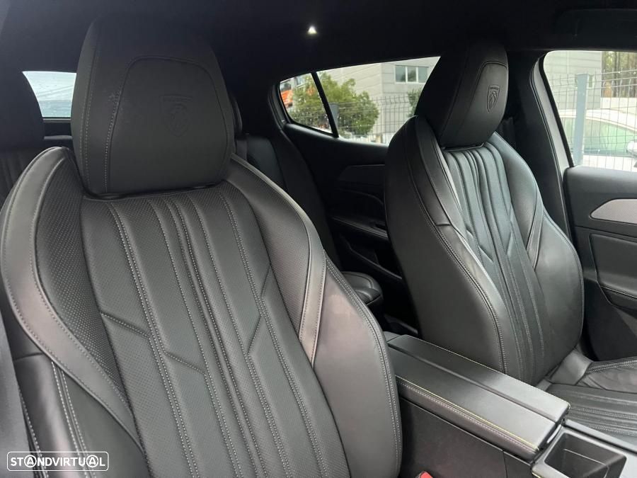 Peugeot 408 1.6 Hybrid Allure e-EAT8 - 9