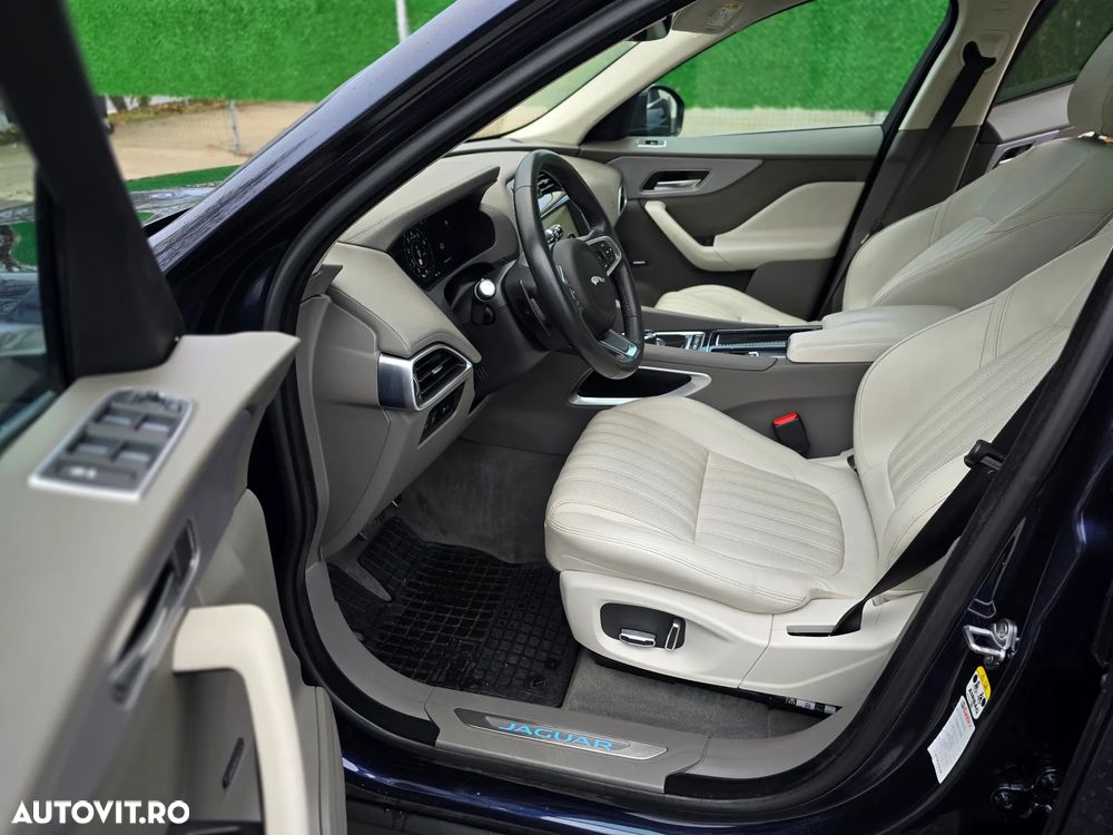 Jaguar F-Pace 30t AWD Portfolio - 22