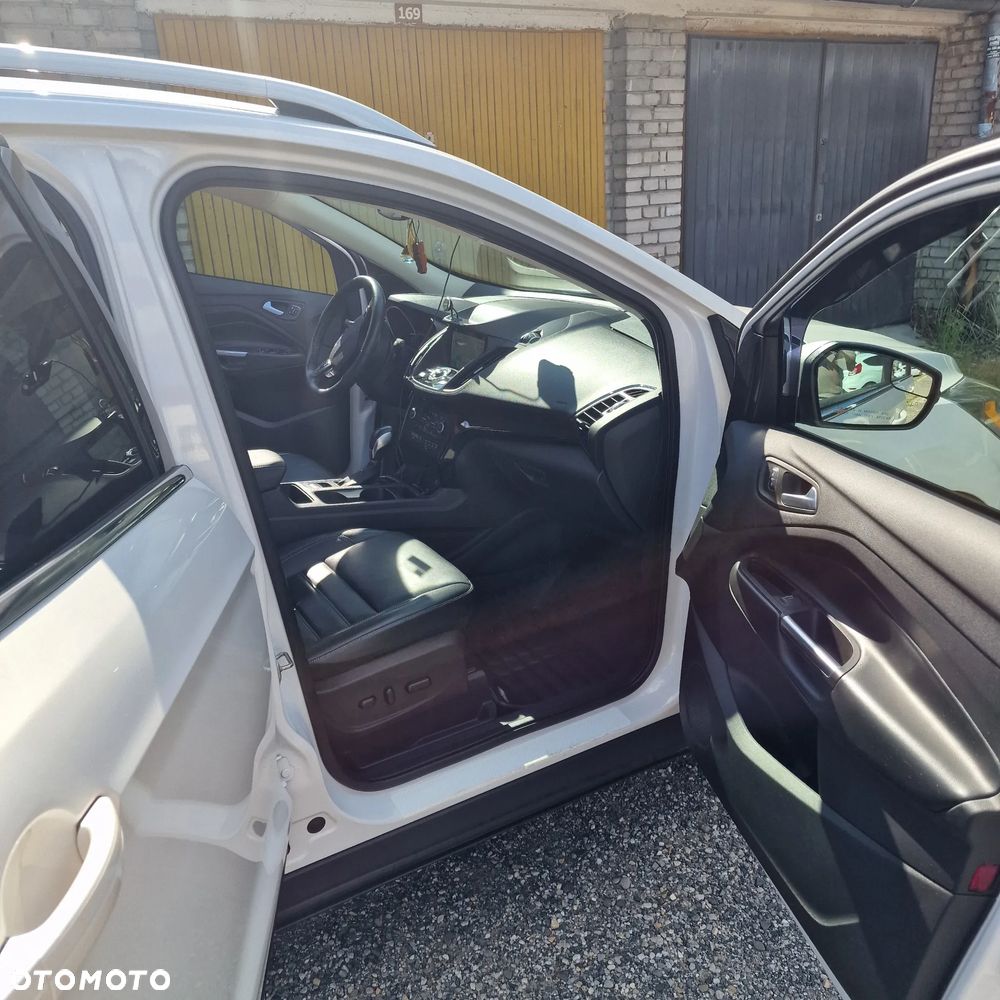 Ford Escape - 16