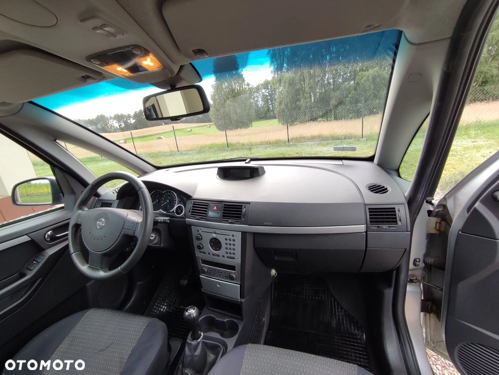 Opel Meriva 1.6 16V Cosmo - 13