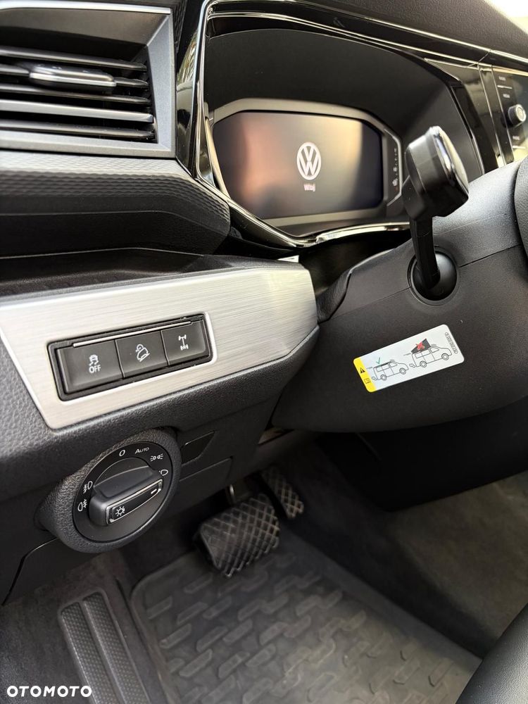 Volkswagen California - 17