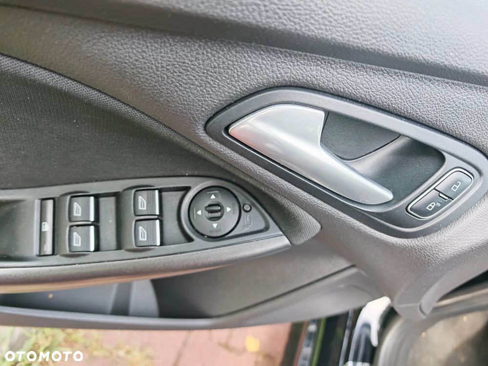 Ford Focus 1.5 EcoBoost ST-Line ASS - 22
