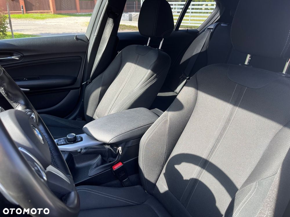 BMW Seria 1 125i M Sport - 14