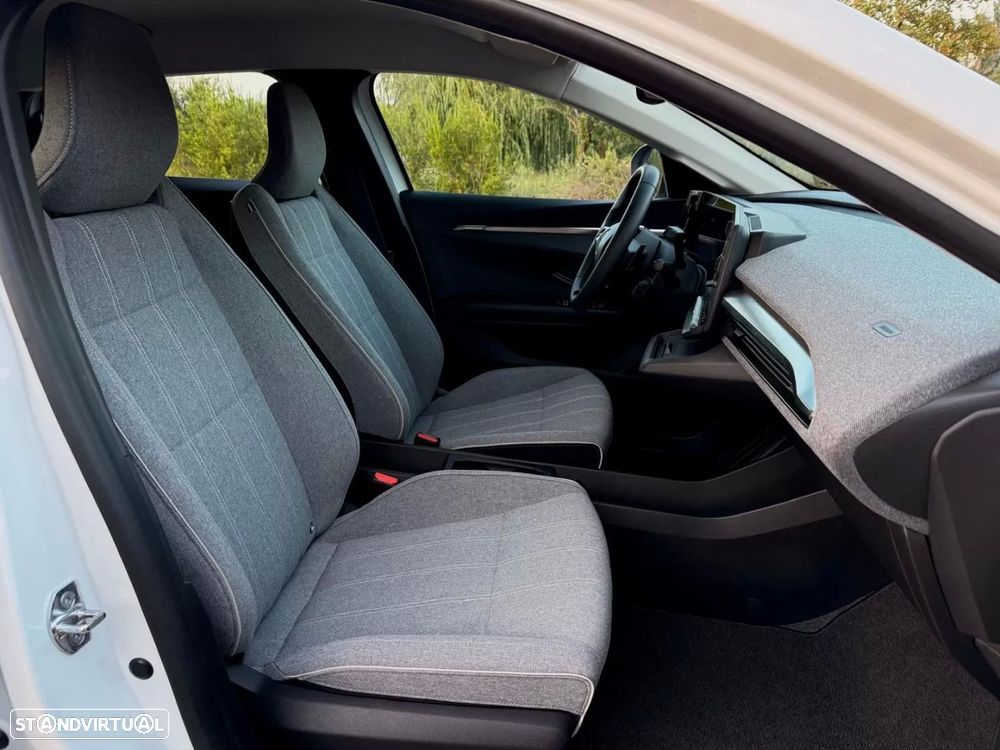 Renault Mégane E-Tech EV40 130hp standard charge Equilibre — fotografia 11