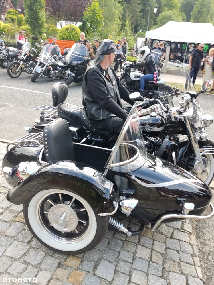 Harley-Davidson Touring Road King - 4
