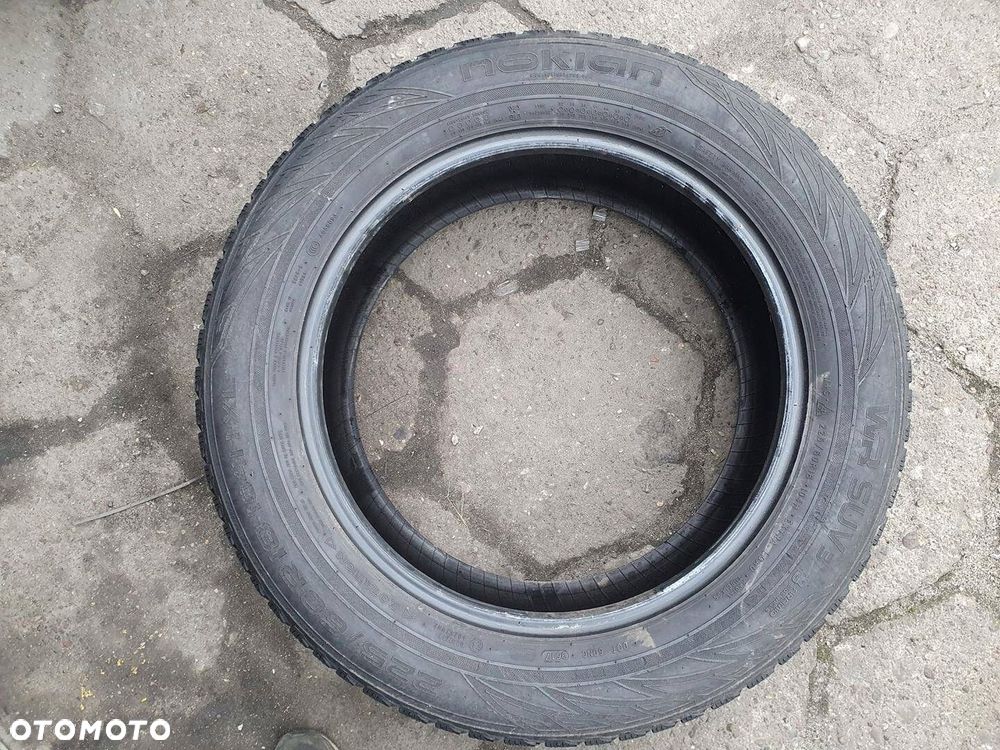 225/60R18 Nokian WR SUV 3 XL komplet opon zima 7,1mm - 7