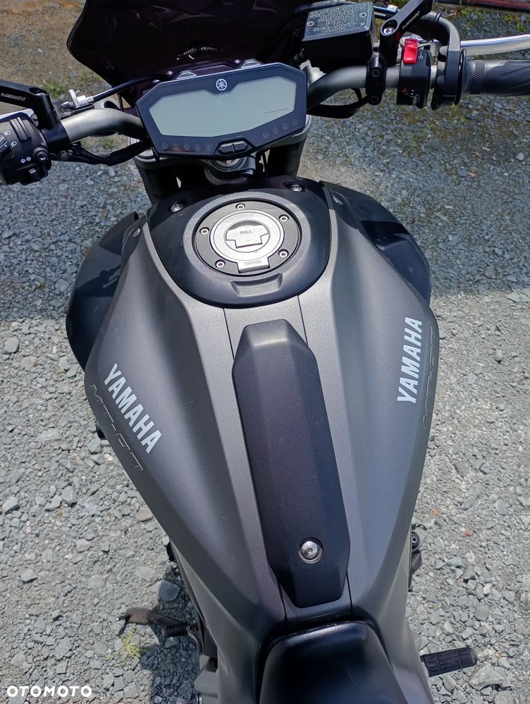 Yamaha MT - 21