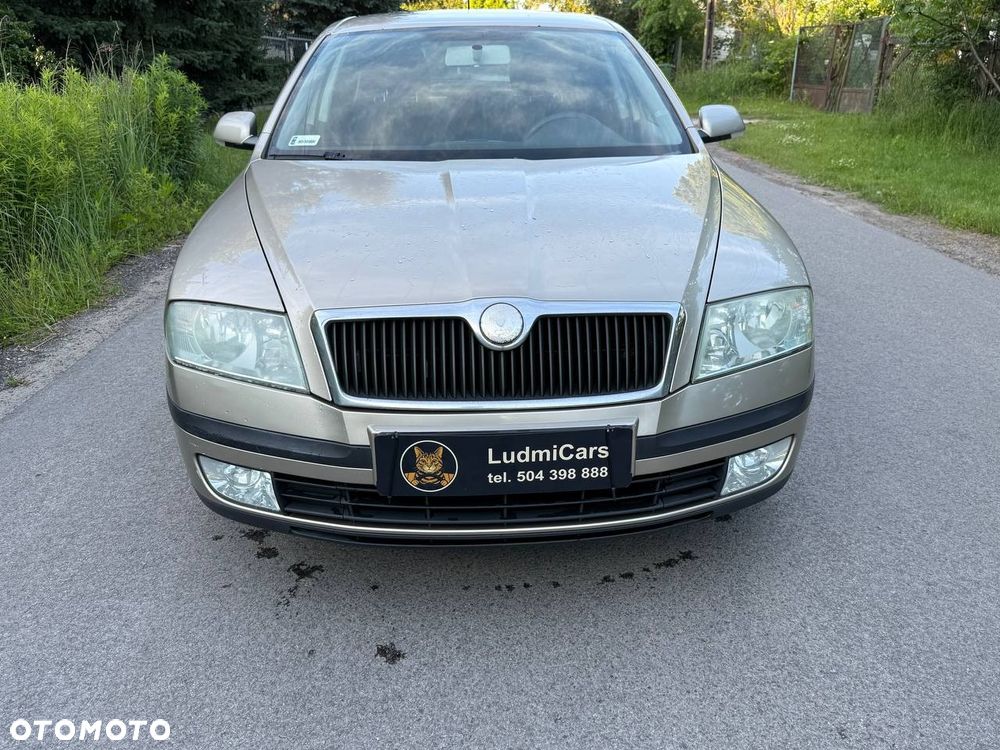 Skoda Octavia - 2