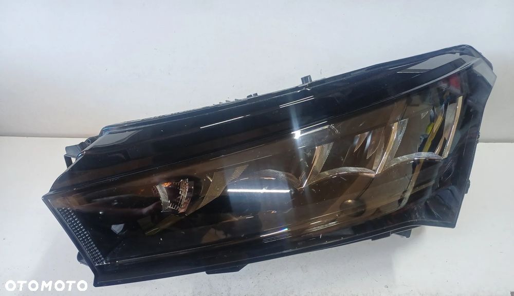 lampa lewy przod SKODA ENYAQ IV 4 FULL LED EUROPA - 4