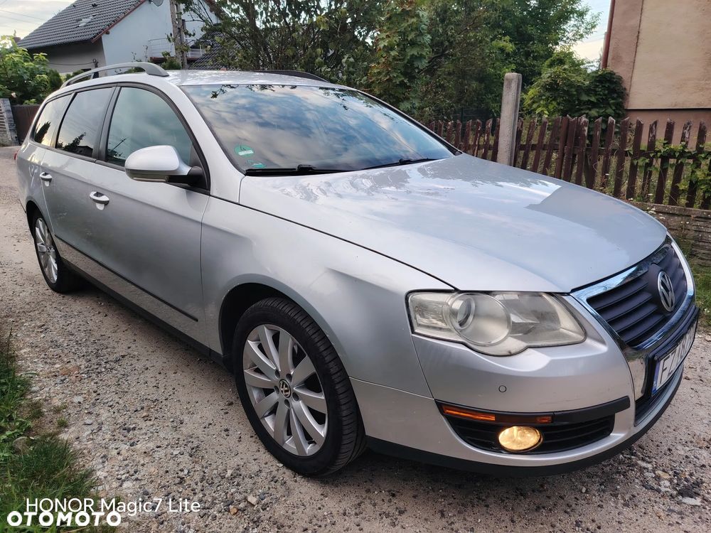 Volkswagen Passat 2.0 TDI Comfortline DSG - 1