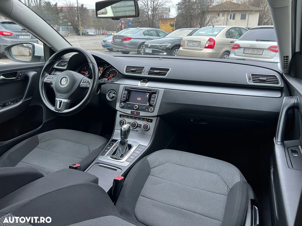 Volkswagen Passat 2.0 Blue TDI DPF DSG Comfortline - 8