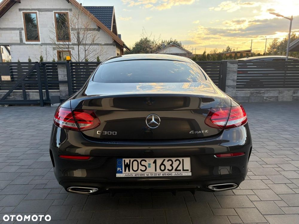 Mercedes-Benz Klasa C 300 4Matic 9G-TRONIC AMG Line Plus - 8