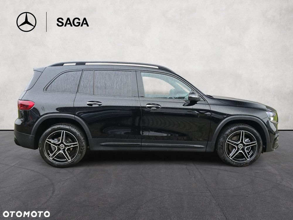 Mercedes-Benz GLB - 5