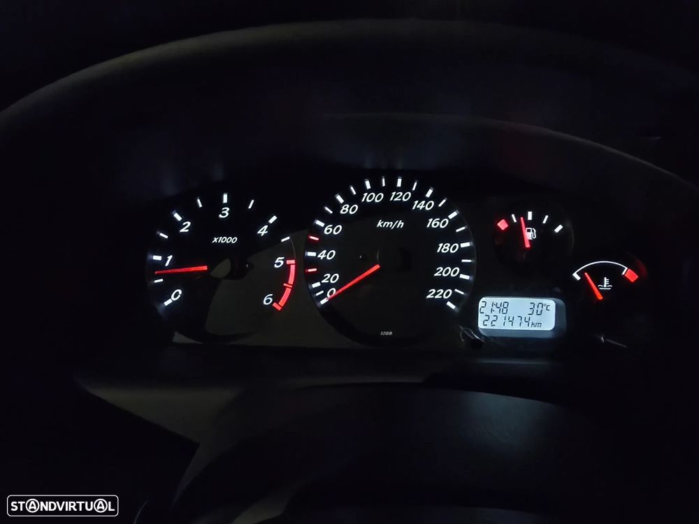 Nissan Almera 2.2 Di Elegance - 7