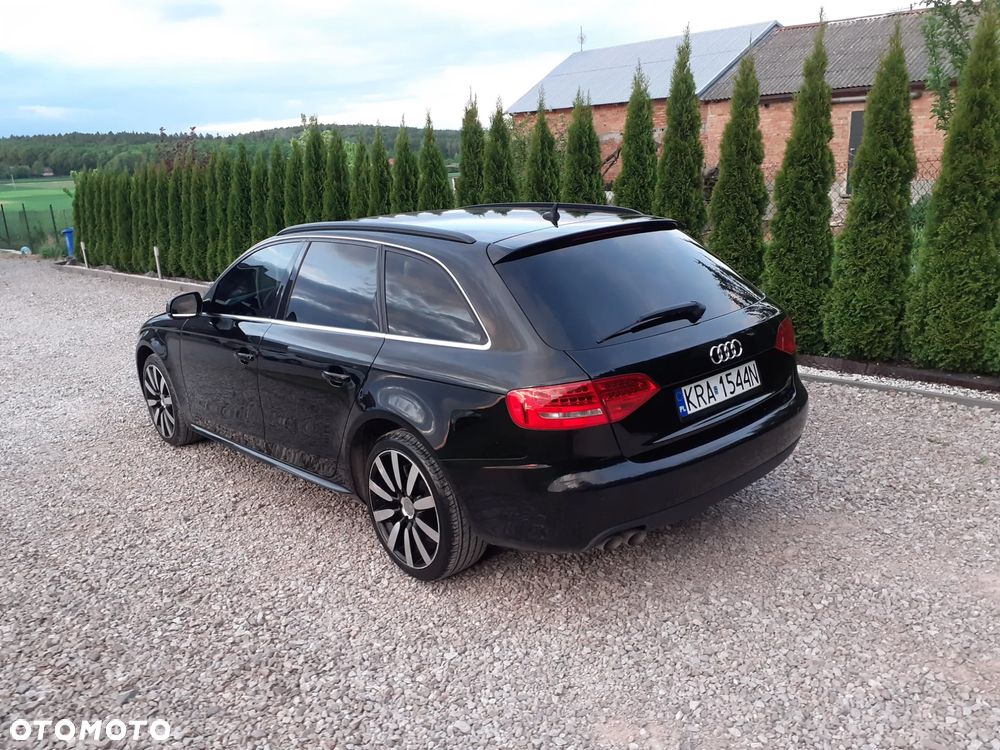 Audi A4 Avant 2.0 TDI DPF multitronic S line Sportpaket - 6