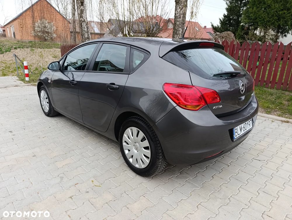 Opel Astra 1.4 EcoFLEX Edition - 3