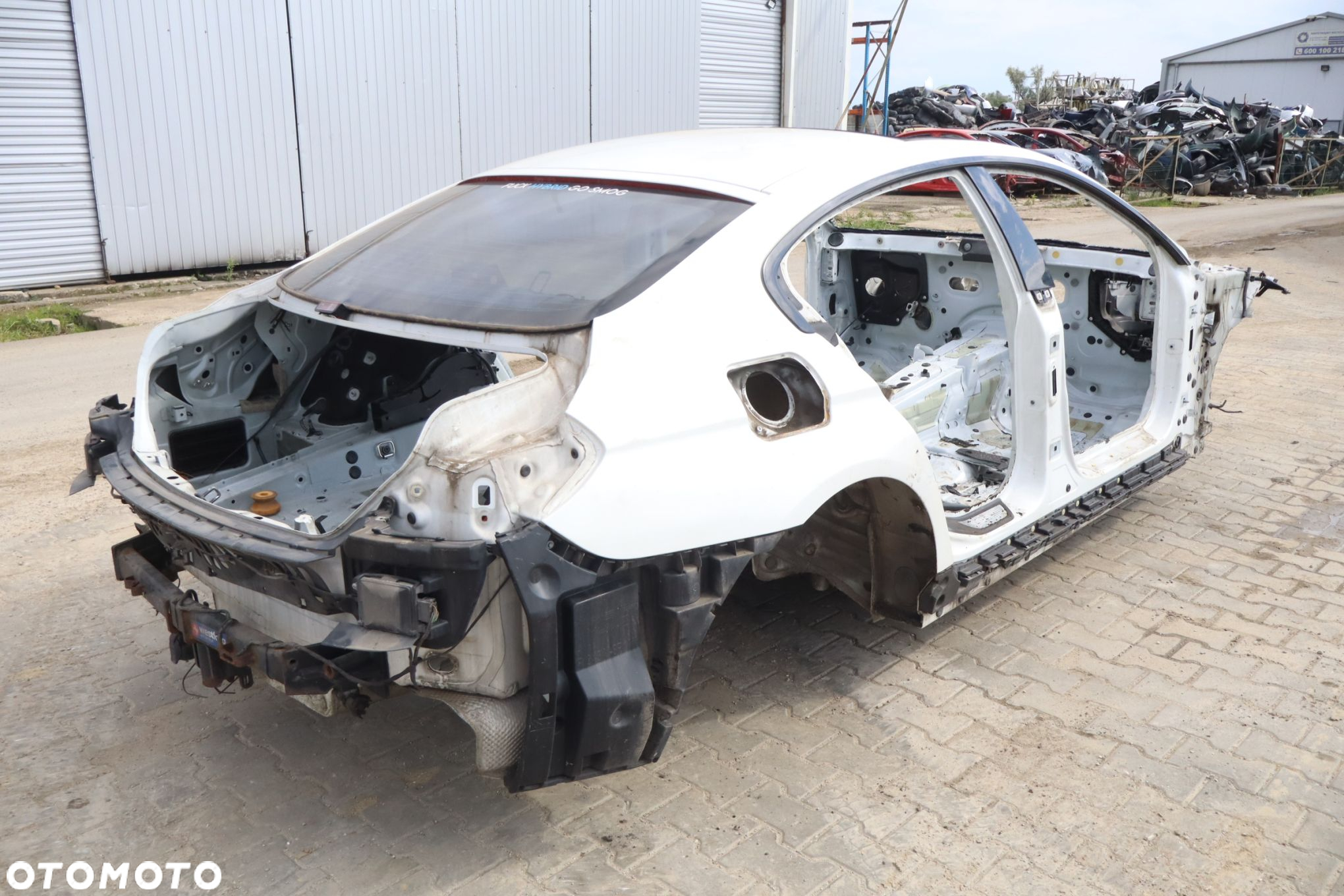 ĆWIARTKA LEWY PRZÓD PODŁUŻNICA BMW 6 640D F06 - 3