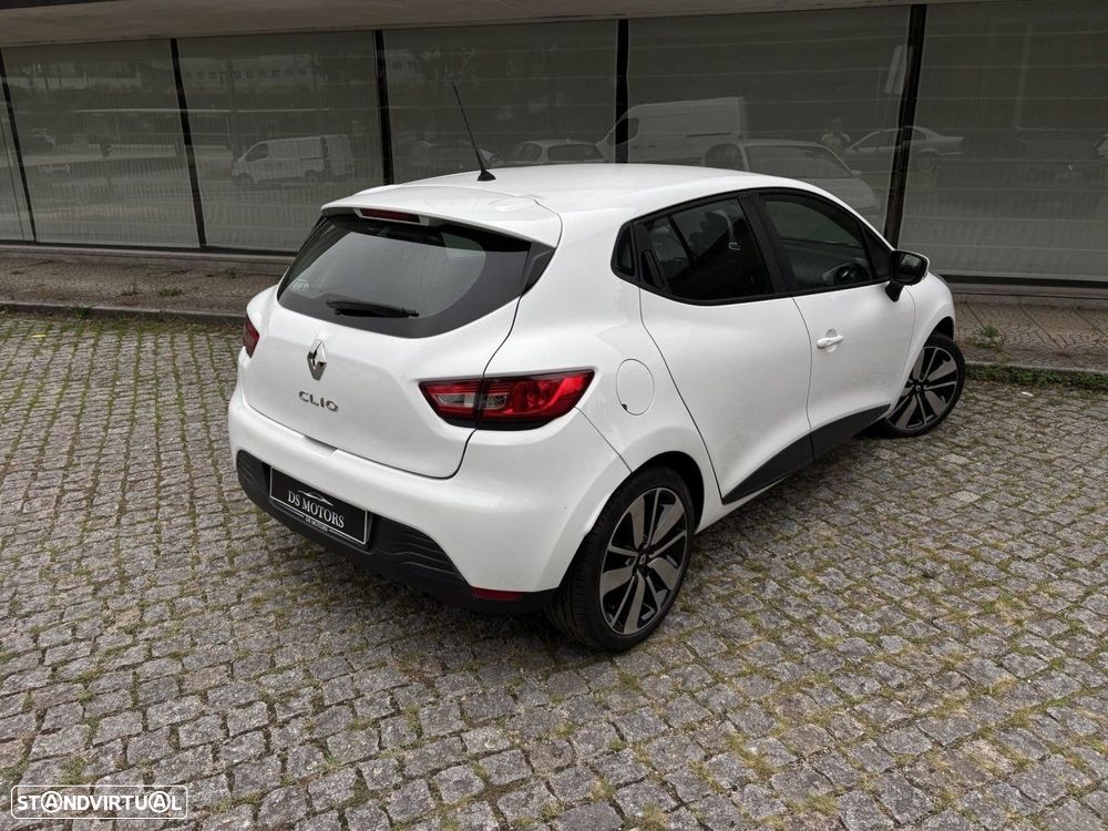 Renault Clio 1.5 dCi Comfort - 6