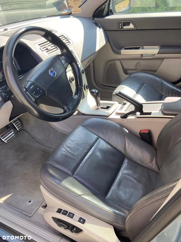 Volvo V50 2.0D DPF Powershift Summum - 10