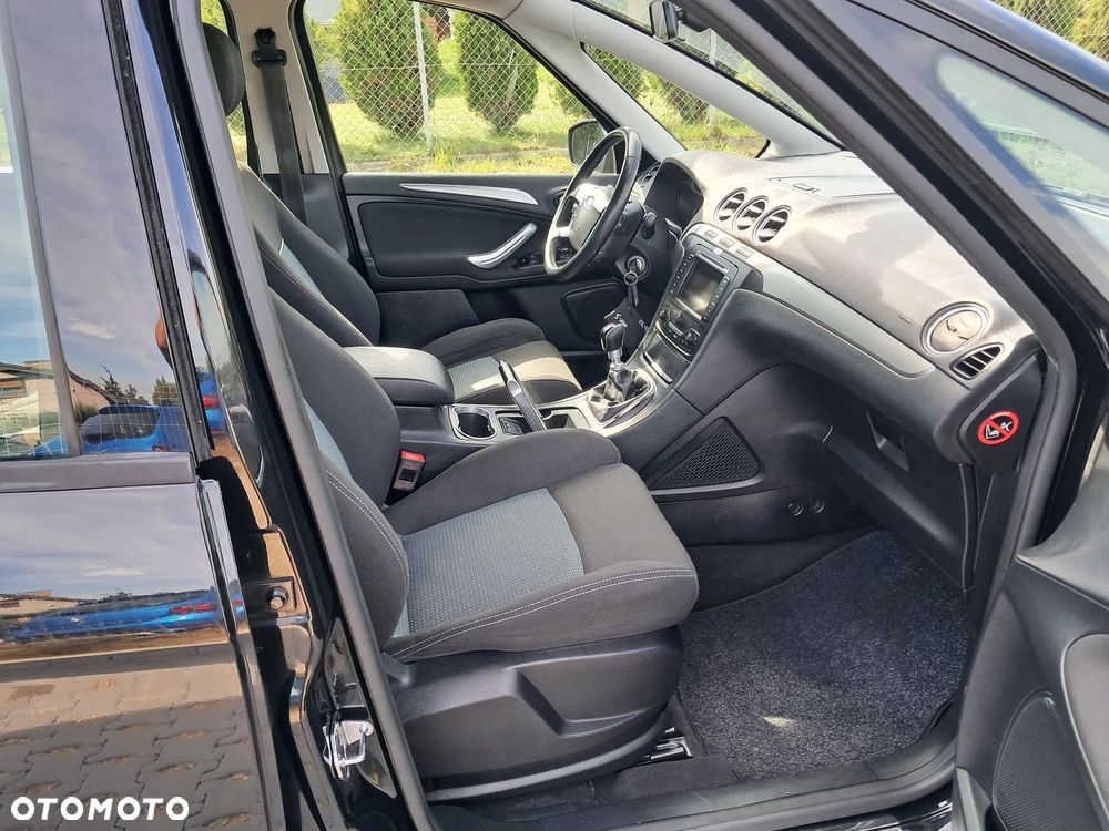 Ford S-Max 2.0 TDCi DPF Business Edition - 19
