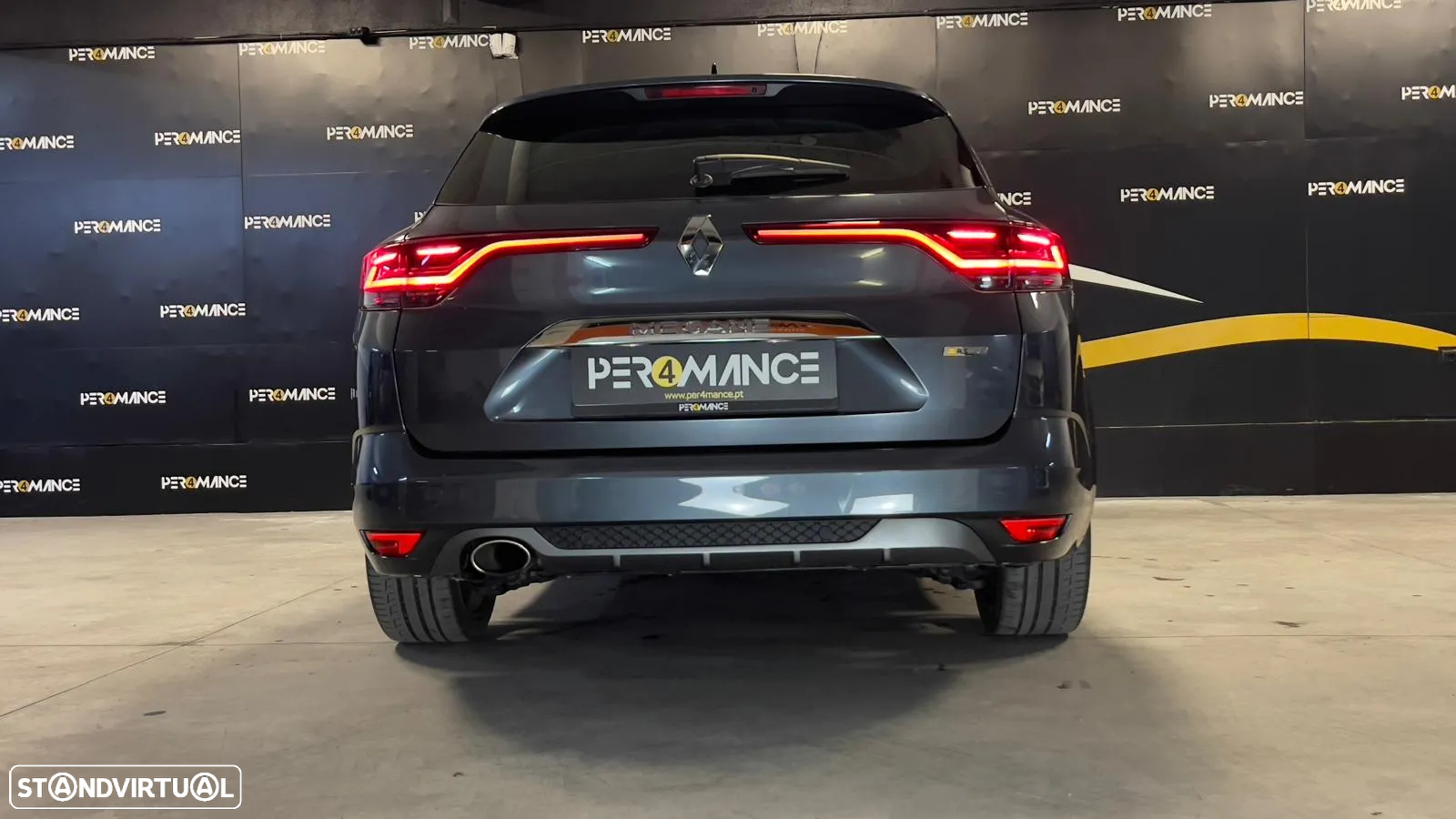 Renault Mégane Sport Tourer BLUE dCi 115 EDC R.S. LINE - 24