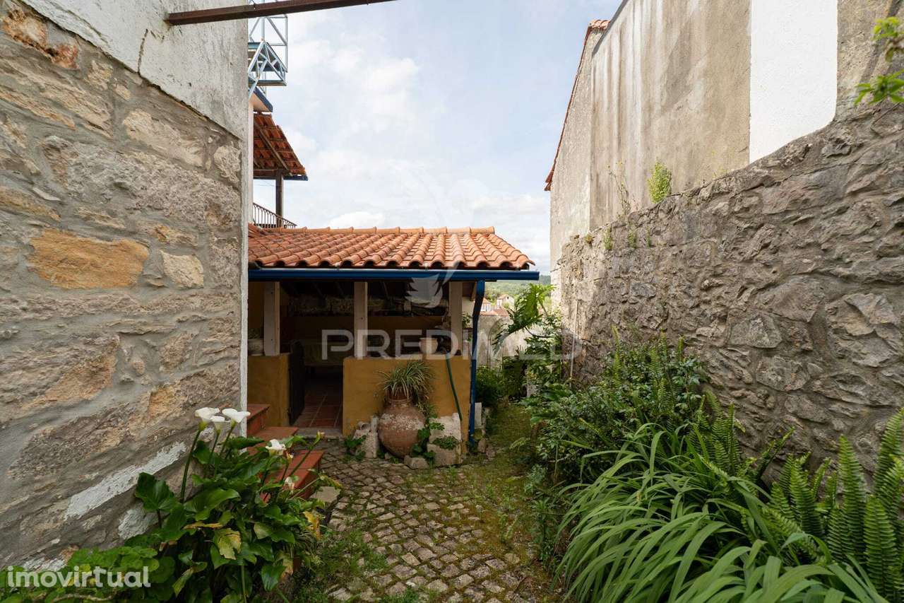 Casa Rústica T3 em Pedra com Vista Panorâmica para a Serra, situada... - Grande imagem: 5/26