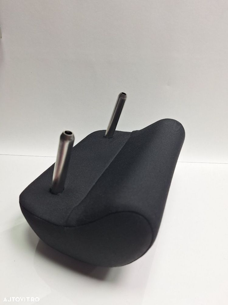 Tetiera bancheta spate (centru) VOLKSWAGEN GOLF VI 5K1 2008 - 20132.0 TDI CBDC, CLCA 5K0885902G - 4