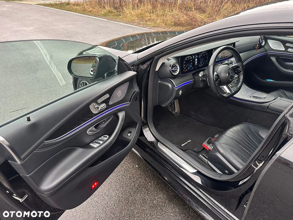 Mercedes-Benz CLS - 12