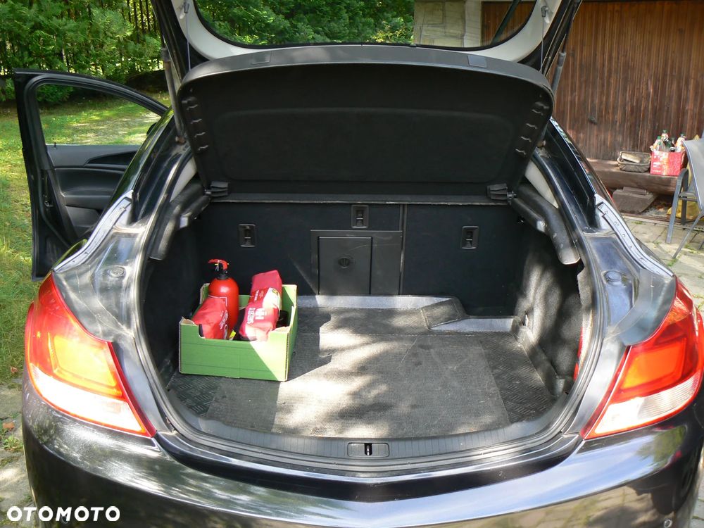 Opel Insignia 2.0 T Cosmo 4x4 - 11