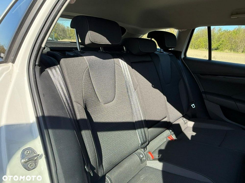 Skoda Octavia 2.0 TDI Ambition - 18