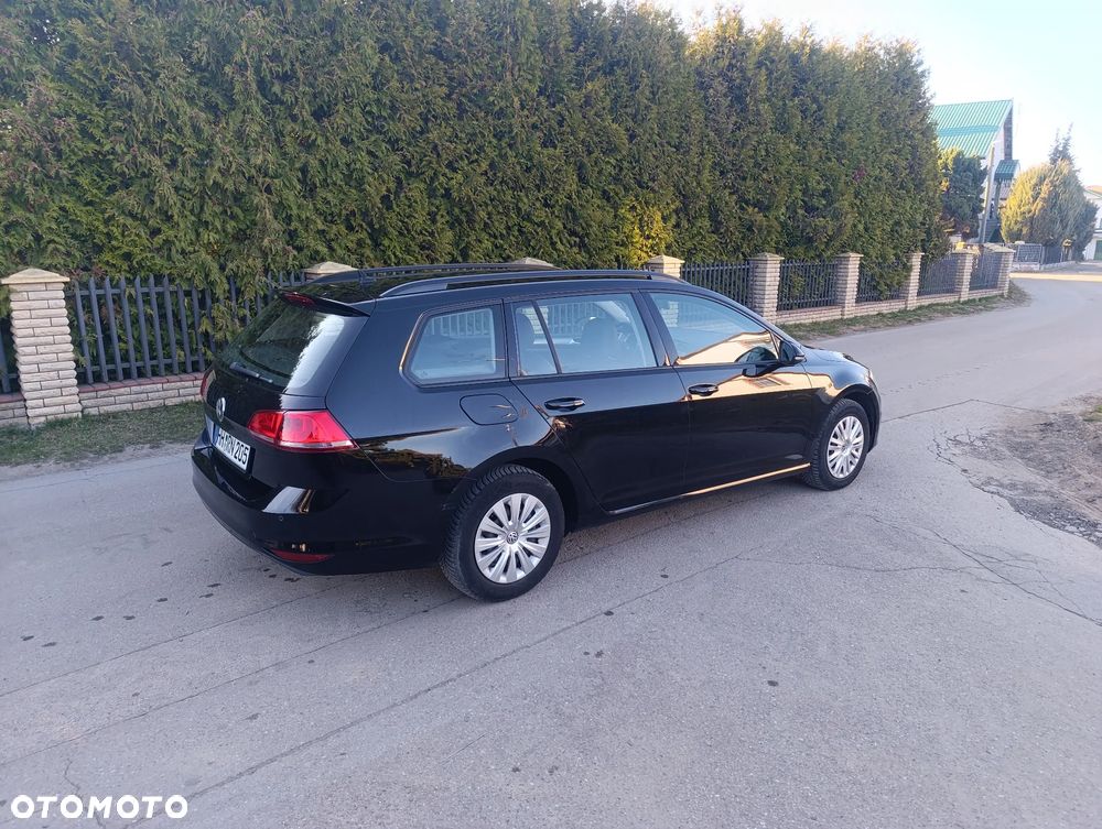 Volkswagen Golf 1.6 TDI BlueMotion Technology Comfortline - 10