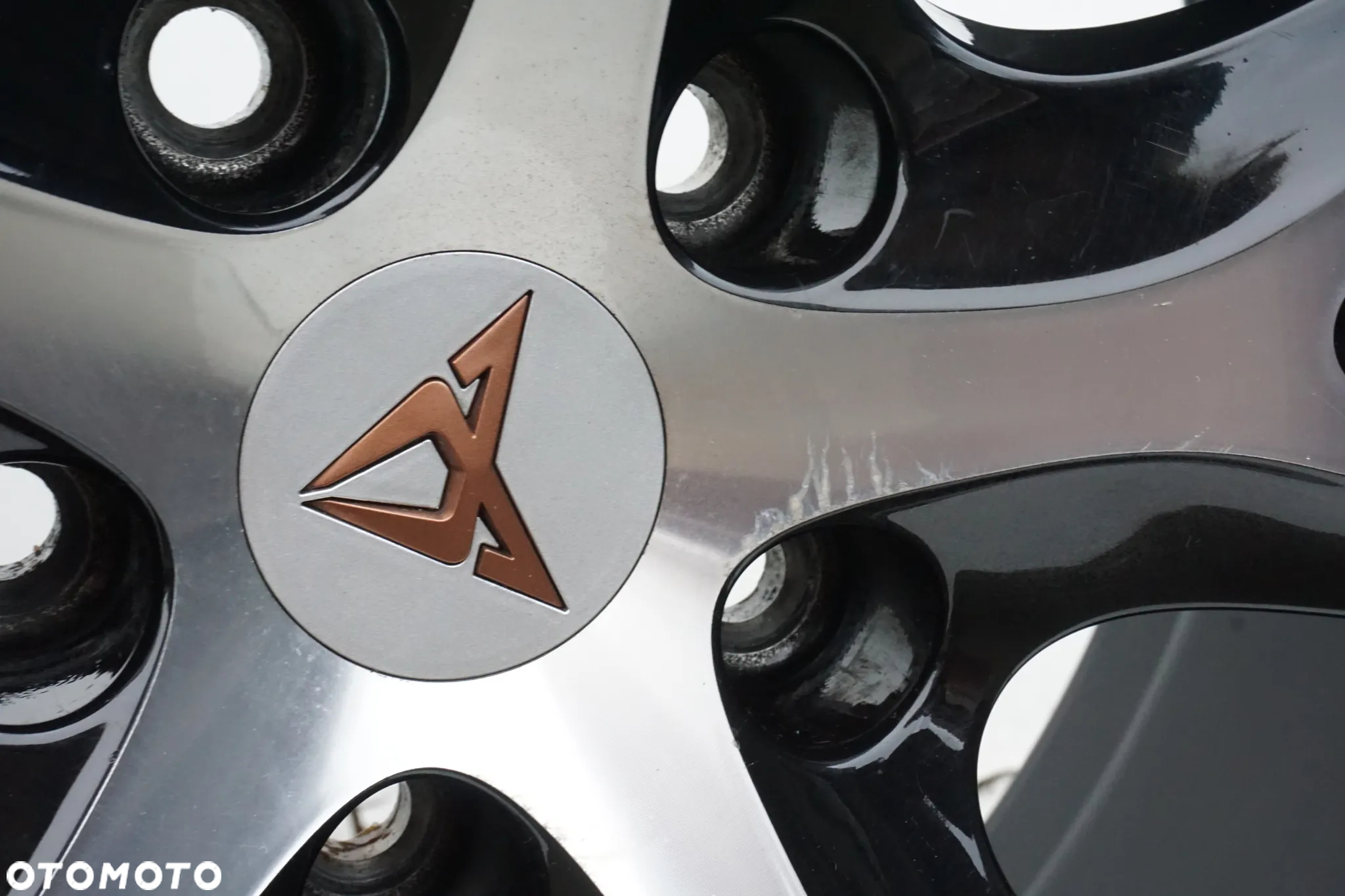 Seat Cupra 5x112 19 8J et45 stan bdb- - 8