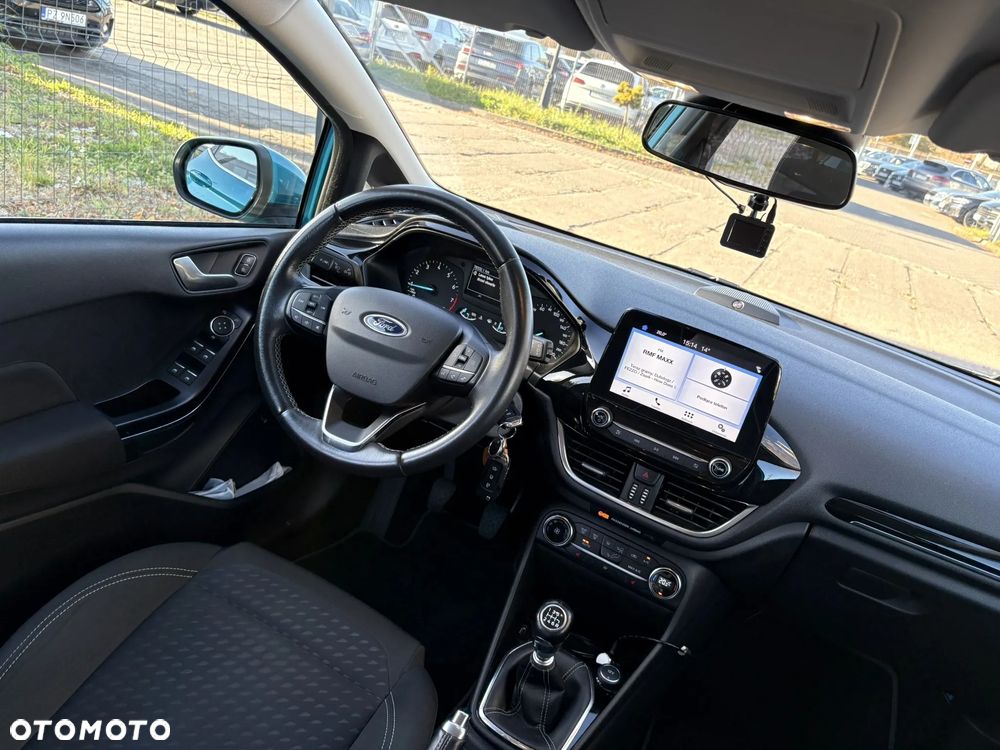 Ford Fiesta 1.0 EcoBoost Titanium ASS - 24
