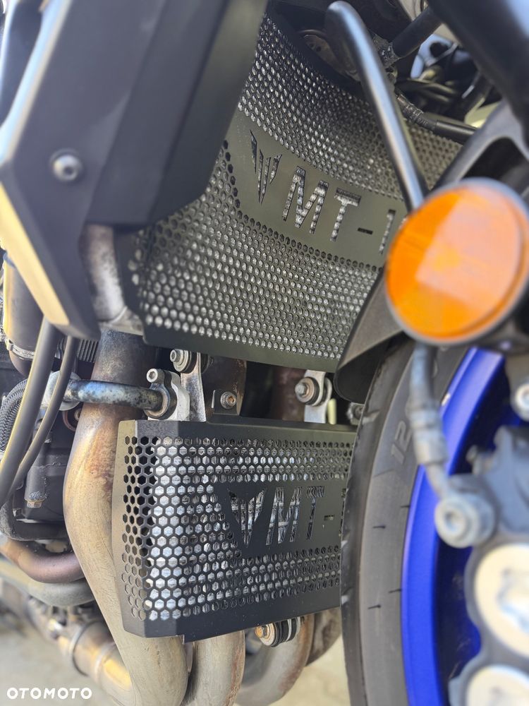 Yamaha MT - 6
