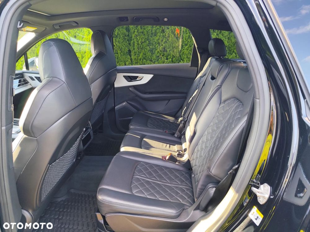 Audi Q7 55 TFSI mHEV Quattro S Line Tiptr - 7