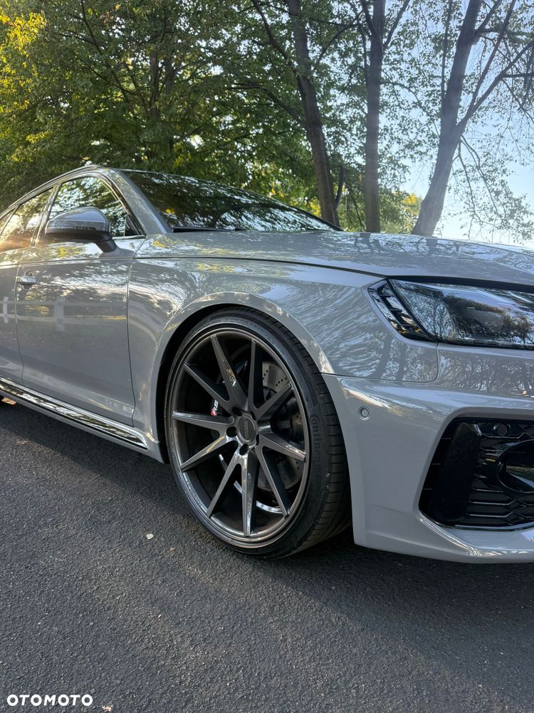 Audi RS4 Avant 2.9 TFSI Quattro Tiptr - 9