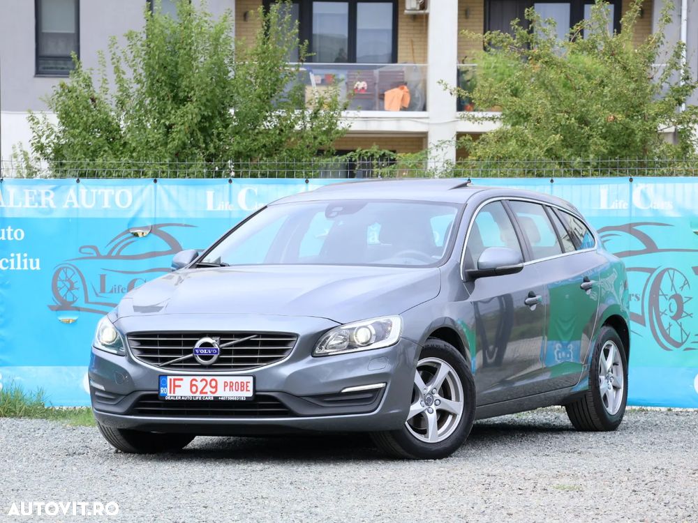 Volvo V60 D2 Geartronic Momentum - 2