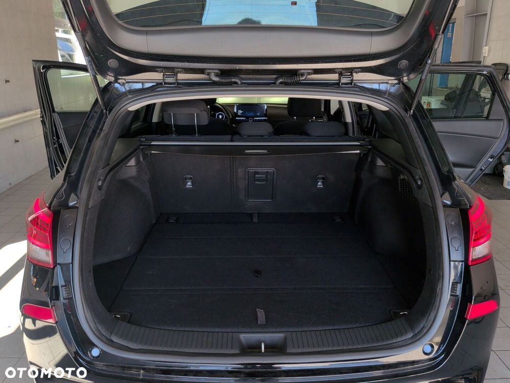 Hyundai i30 - 12