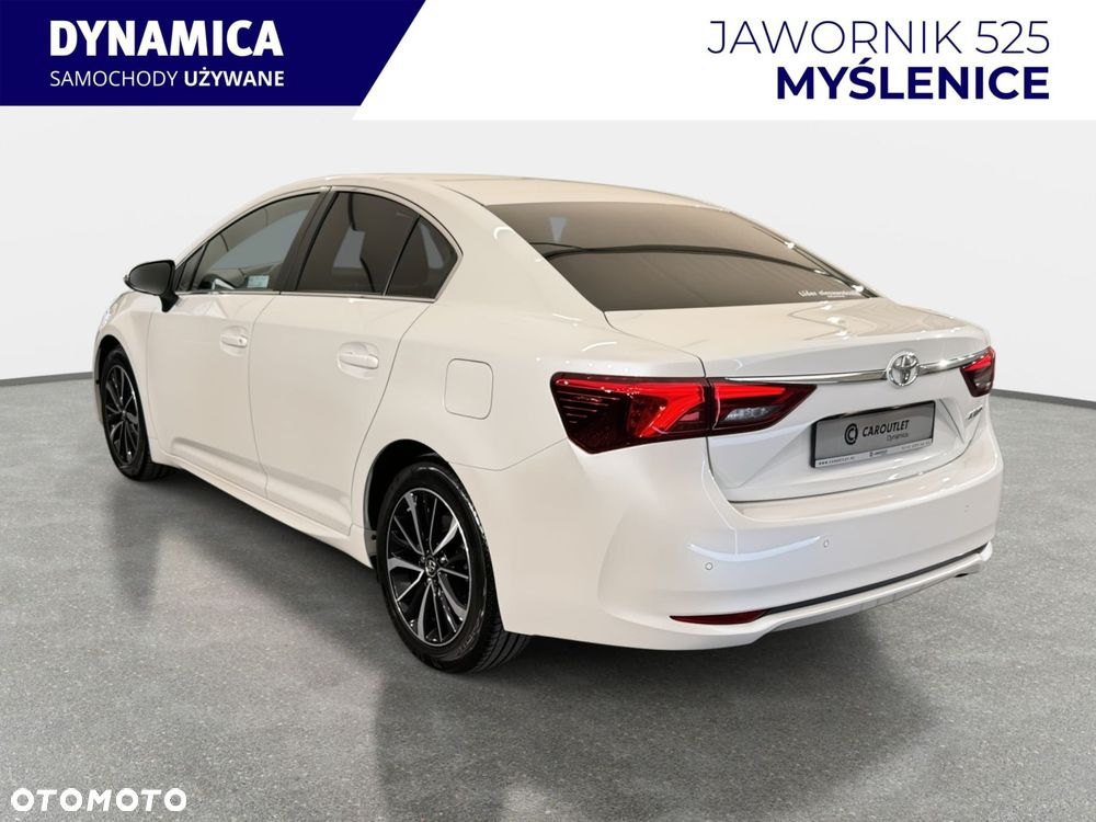 Toyota Avensis - 7