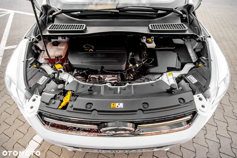 Ford Kuga 1.6 EcoBoost 4x4 Titanium - 17