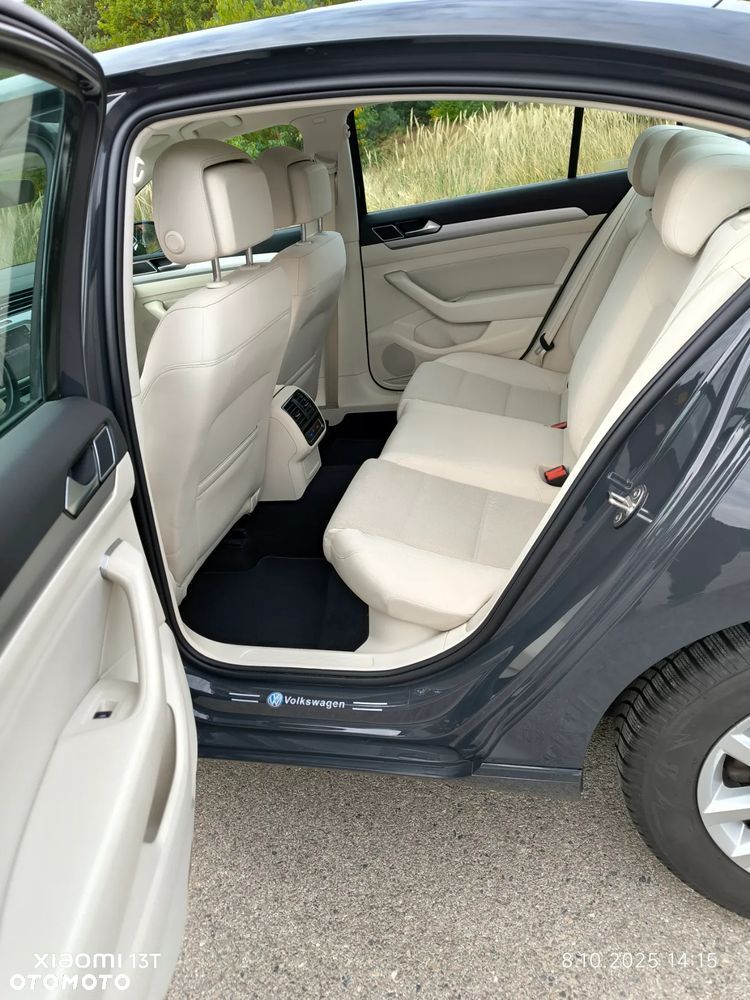 Volkswagen Passat 1.5 TSI EVO Comfortline DSG - 25