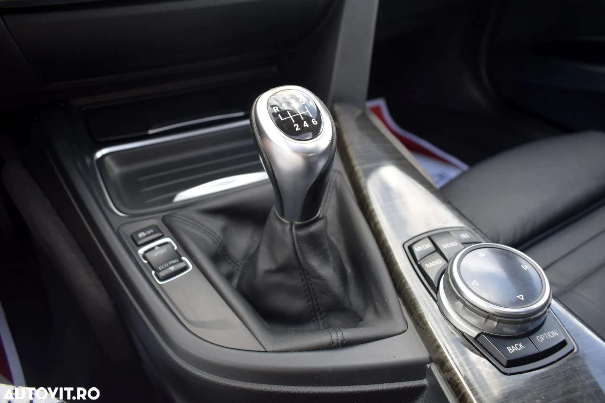 BMW Seria 3 320d xDrive Luxury Line - 21