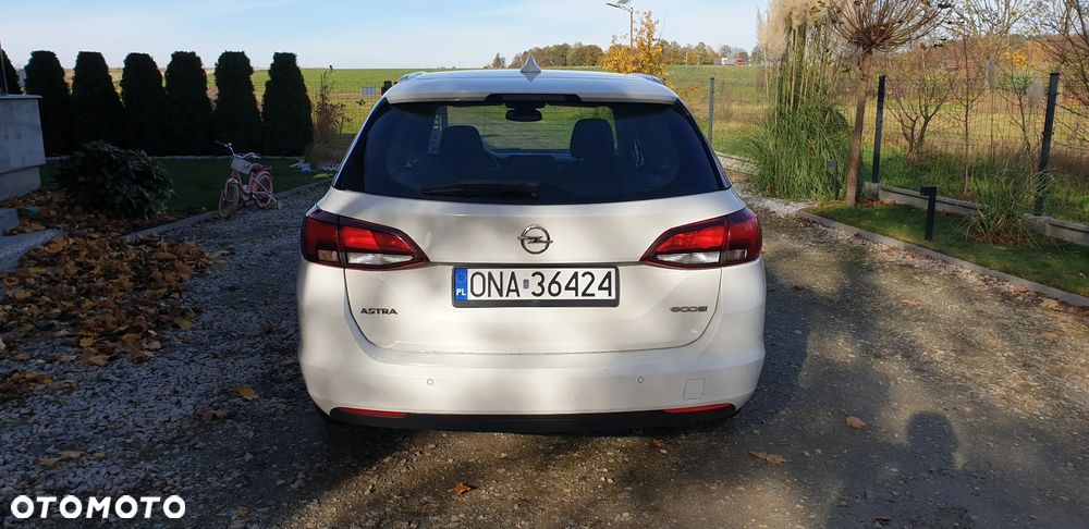 Opel Astra 1.6 CDTI Sports Tourer Active - 8