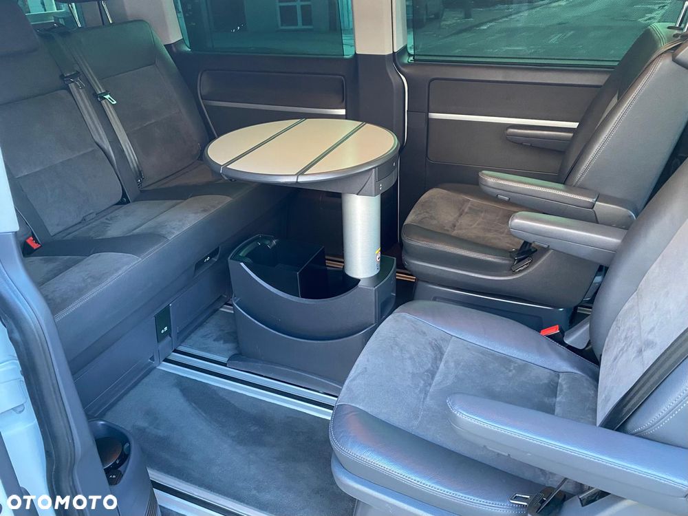 Volkswagen Multivan - 7