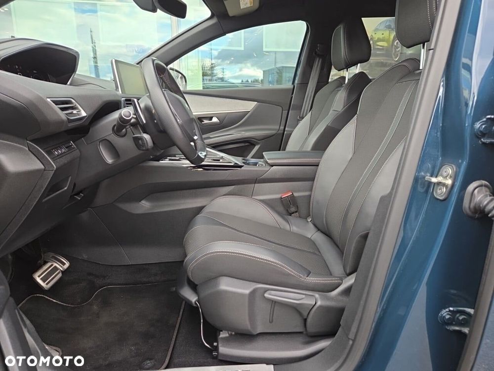 Peugeot 5008 1.2 PureTech mHEV GT S&S e-DCS6 - 9