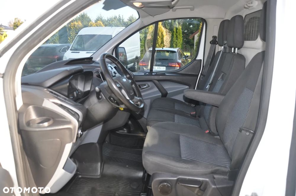 Ford Transit custom - 21