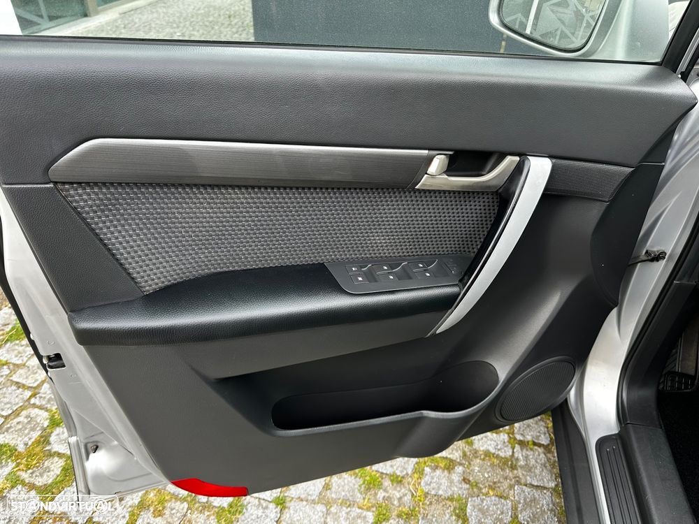 Chevrolet Captiva 2.0 VCDi Seven 7L - 41