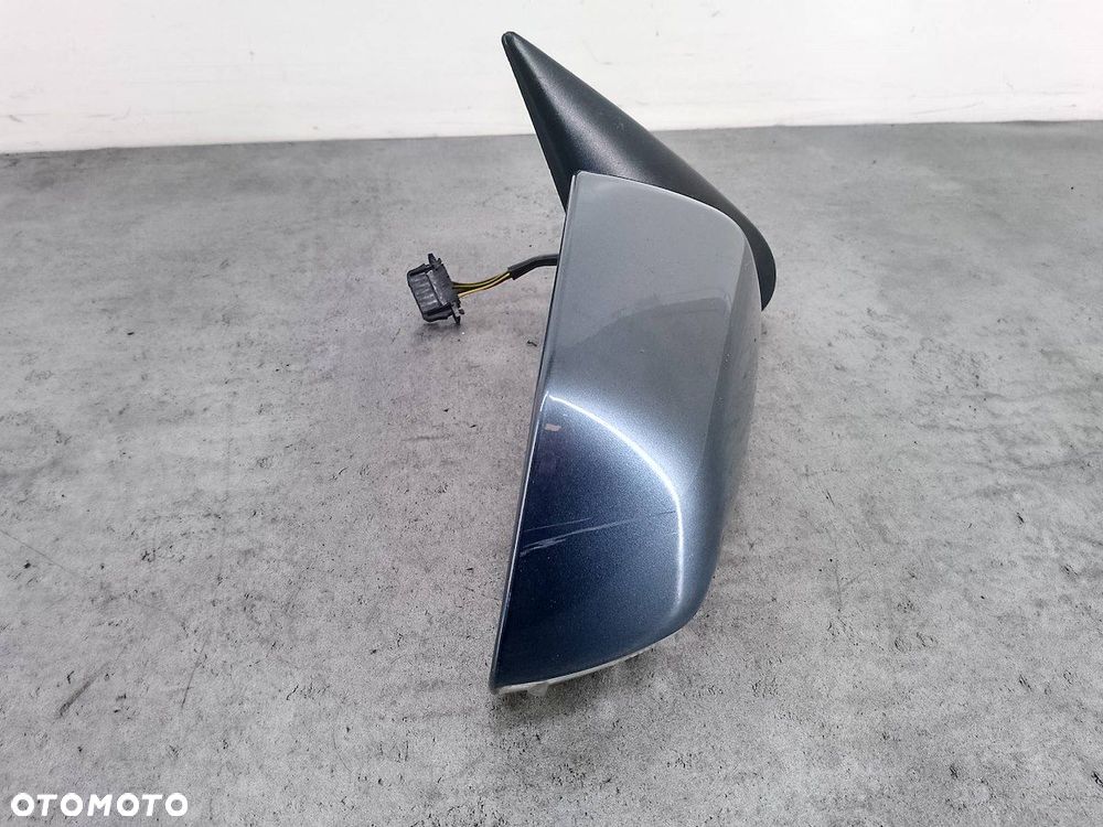 LUSTERKO PRAWE SKODA OCTAVIA II LF7V - 3